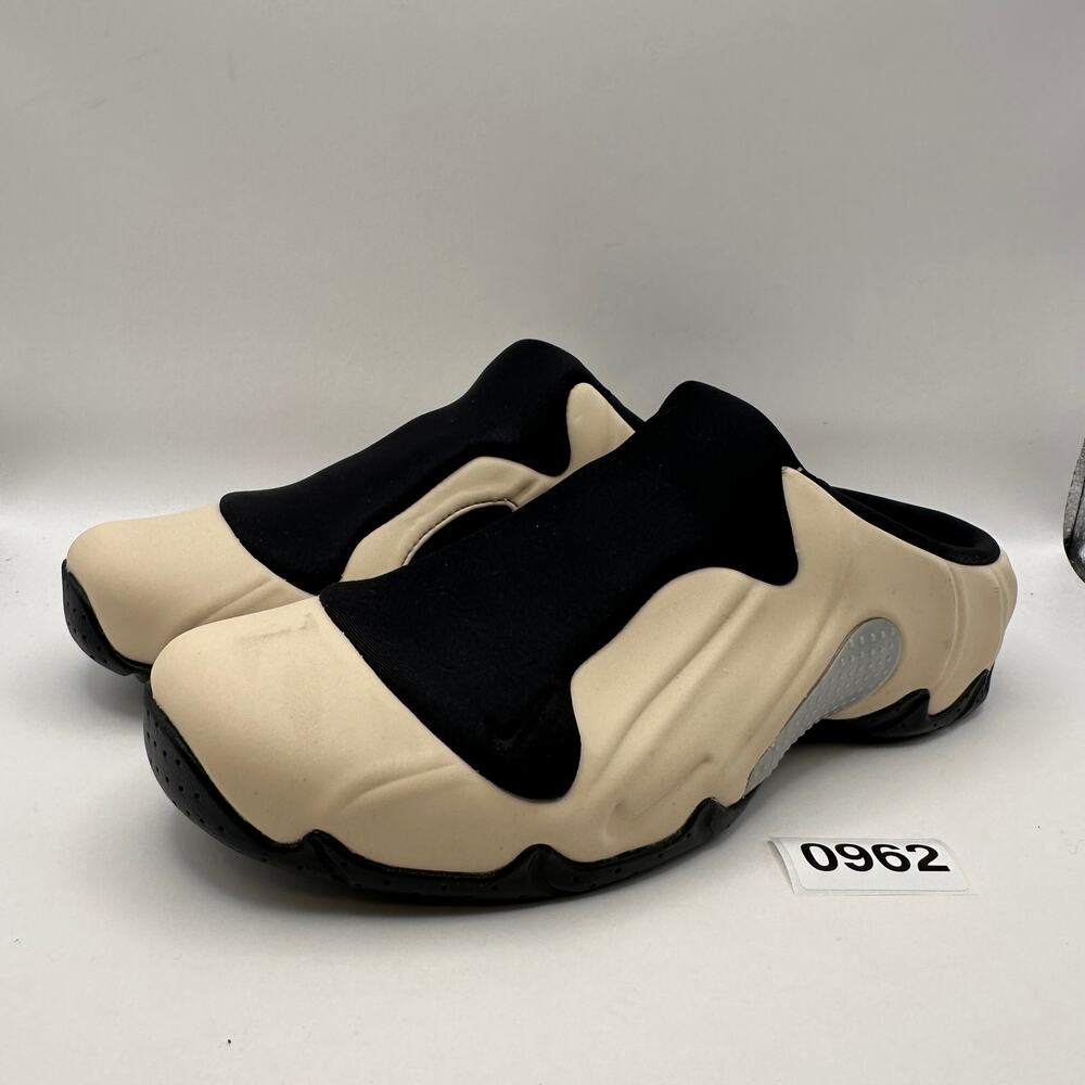 NIKE SIZE 7 CLOGPOSTIE SANDDRIFT HF6881-100 NWOB